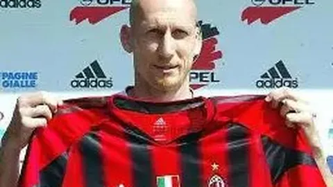 独家揭秘！C罗专访前瞻：缺席若塔葬礼真相大起底！鲁尼惊人评价：梅西究竟有何过人之处？